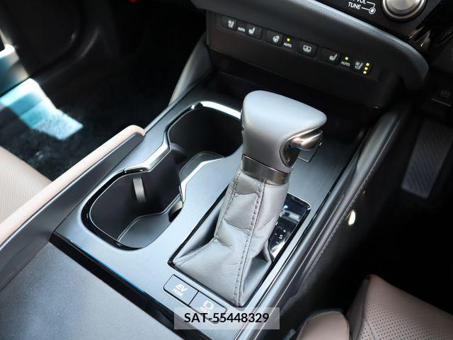 Lexus ES 2023-06 362739-15