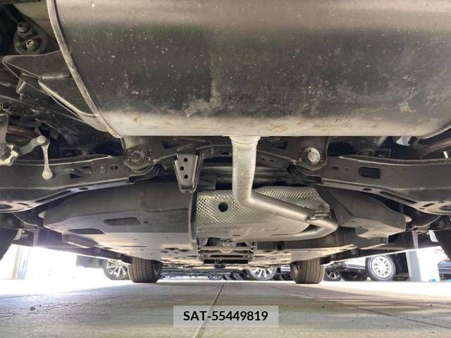 Toyota C-HR 2017-06 322982-19