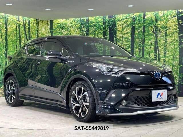 Toyota C-HR 2017-06 322982-16