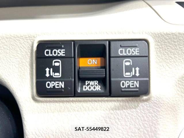 Toyota SIENTA 2016-04 225336-3