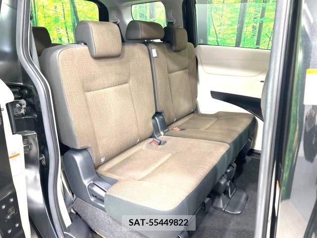 Toyota SIENTA 2016-04 225336-9