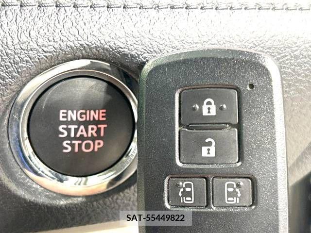 Toyota SIENTA 2016-04 225336-6