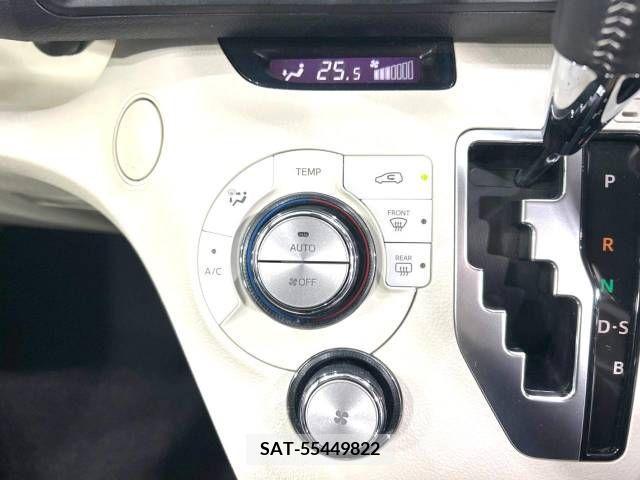 Toyota SIENTA 2016-04 225336-5