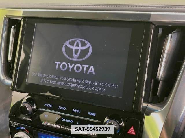 Toyota ALPHARD 2022-08 378436-4