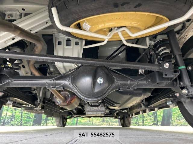 Suzuki EVERY WAGON 2023-08 301732-19