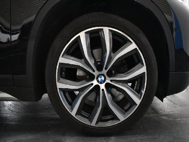 Bmw X1 2018-12 24072-6