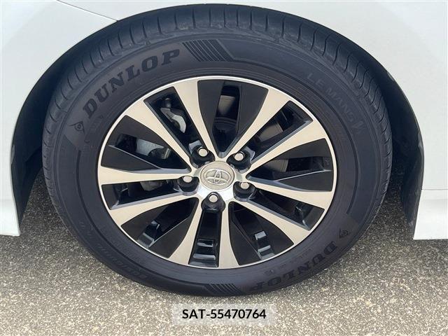 Toyota SAI 2015-08 300584-11