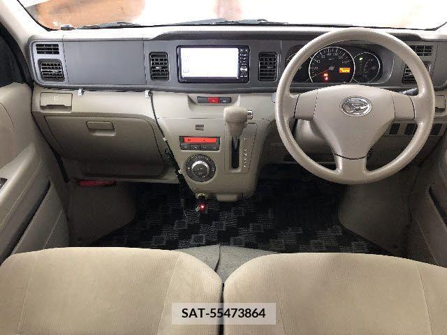 Daihatsu ATRAI WAGON 2015-06 214719-1