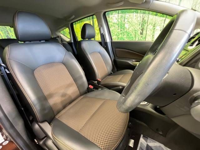 Nissan NOTE 2015-02 22717-8