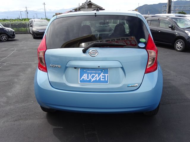 Nissan NOTE 2013-12 23964-4