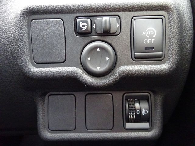 Nissan NOTE 2013-12 23964-29