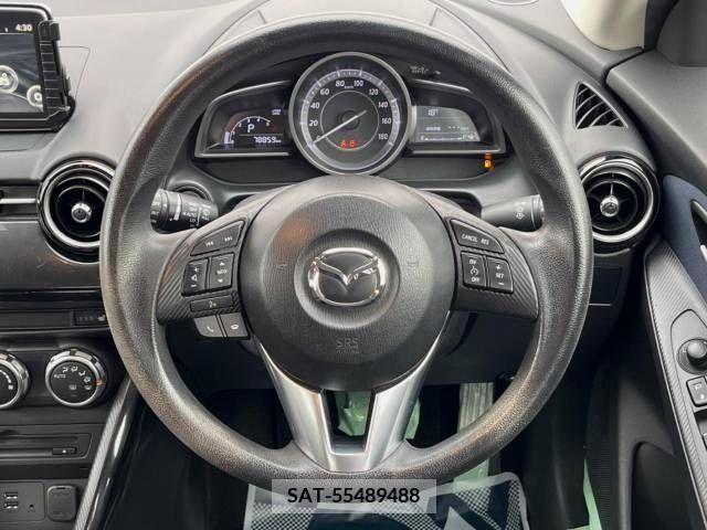 Mazda DEMIO 2016-07 301944-12