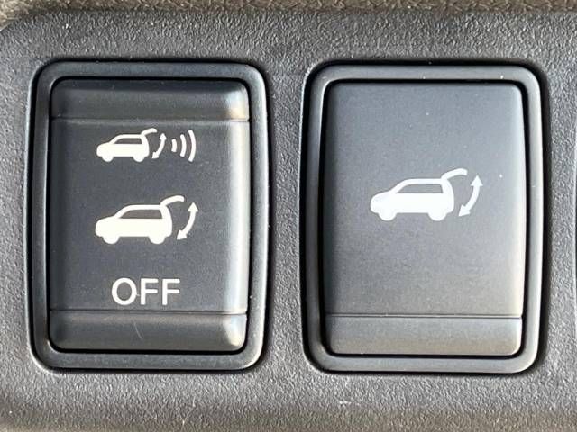 Nissan X-TRAIL 2016-03 193459-6