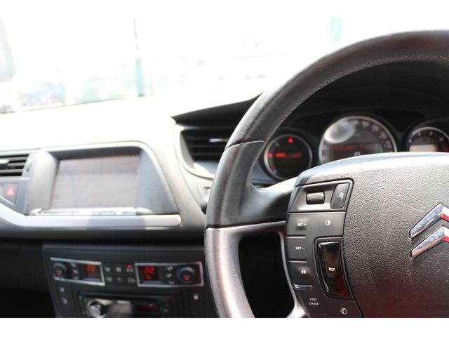 Citroen C5 2012-06 6974-3