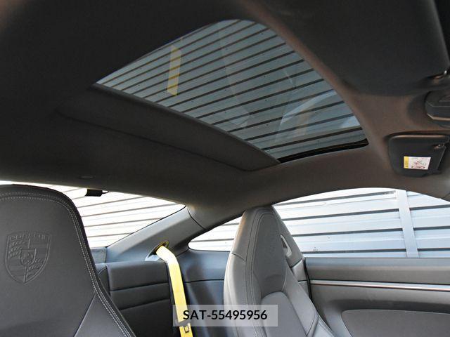 Porsche 911 2020-10 320025-17