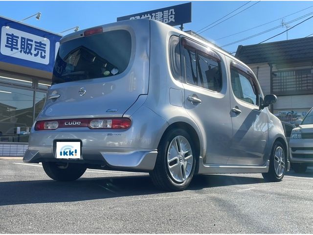 Nissan CUBE 2010-07 1863-2