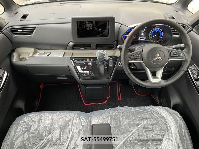 Mitsubishi DELICA MINI 2023-11 214767-19