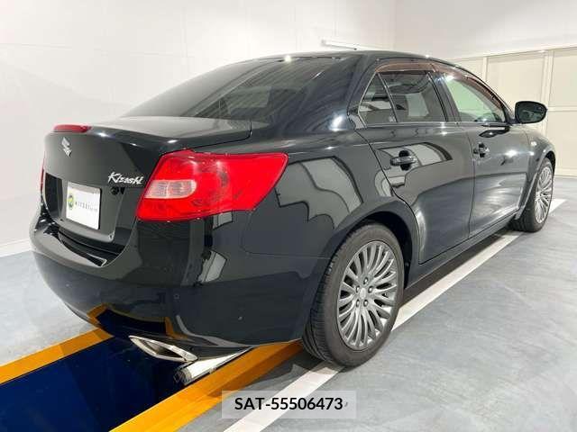 Suzuki KIZASHI 2010-03 344391-7