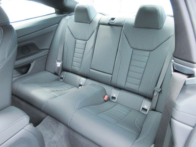 Bmw 4 SERIES 2022-10 2039-24