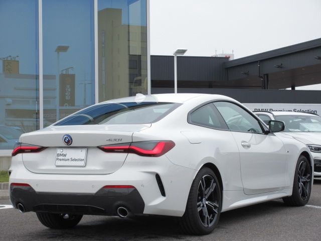 Bmw 4 SERIES 2022-10 2039-2