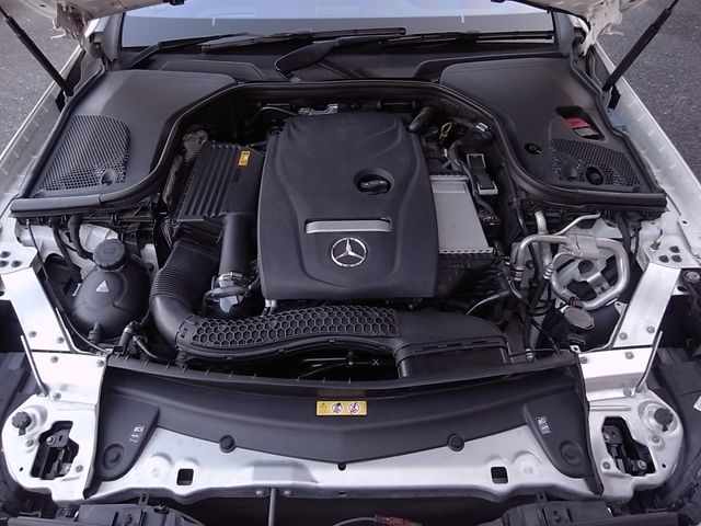 Mercedes Benz E-CLASS 2017-09 901-8