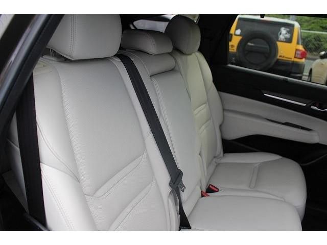 Mazda CX-8 2018-09 22540-13