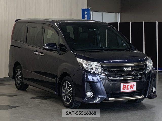 Toyota NOAH 2017-04 279514-6