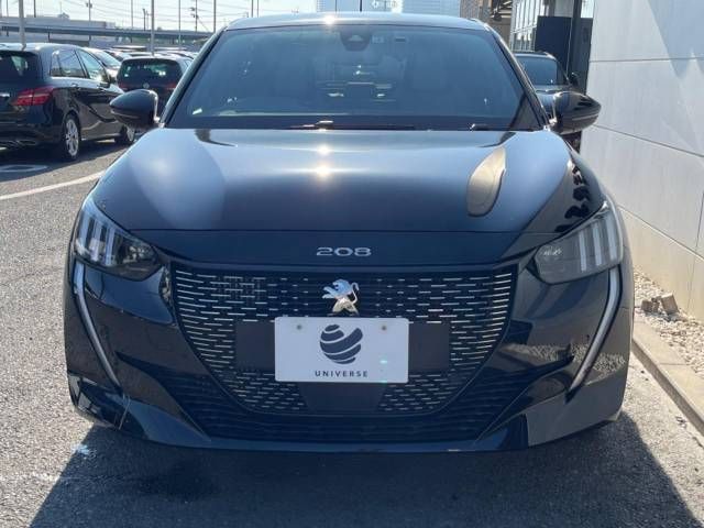 Peugeot 208 2021-02 26555-15
