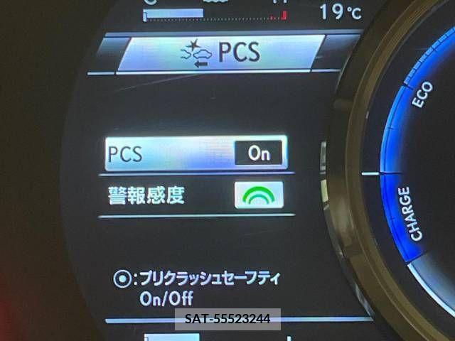 Lexus RC 2018-01 275749-4