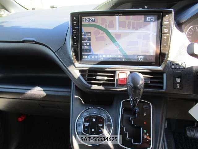 Toyota VOXY 2014-07 207739-14