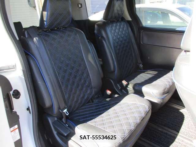 Toyota VOXY 2014-07 207739-11