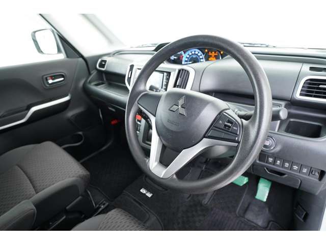 Mitsubishi DELICA D2 2016-03 9993-13