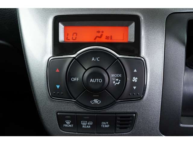 Mitsubishi DELICA D2 2016-03 9993-16