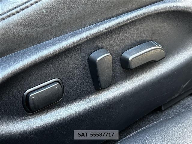 Nissan FUGA 2016-07 205778-17