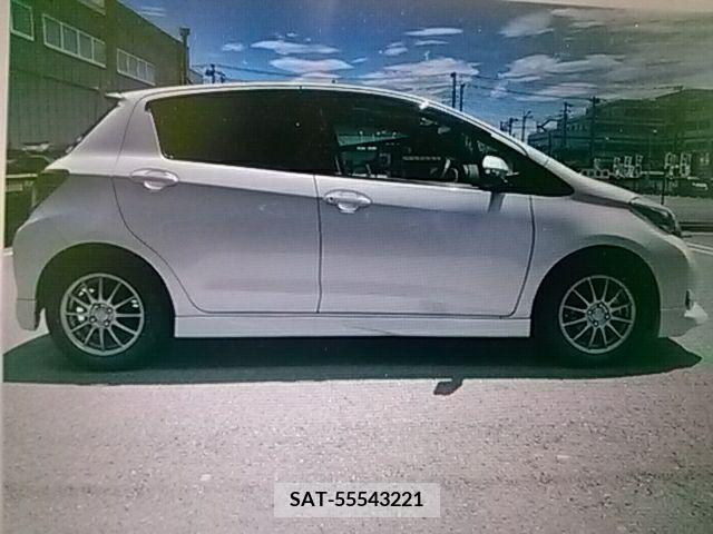 Toyota VITZ 2014-01 385138-20