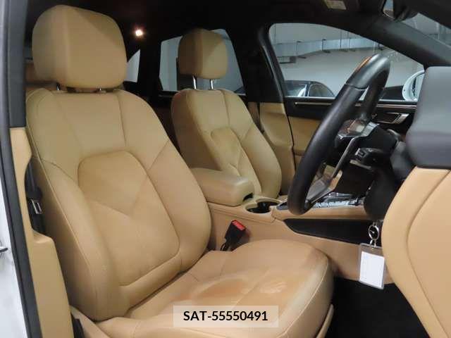 Porsche MACAN 2017-06 393281-15