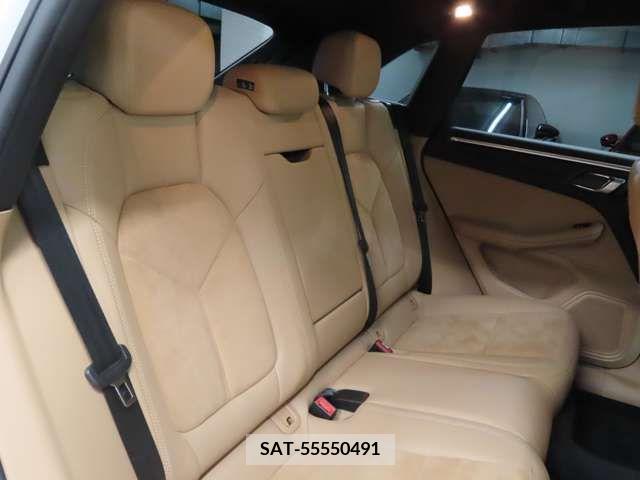 Porsche MACAN 2017-06 393281-18