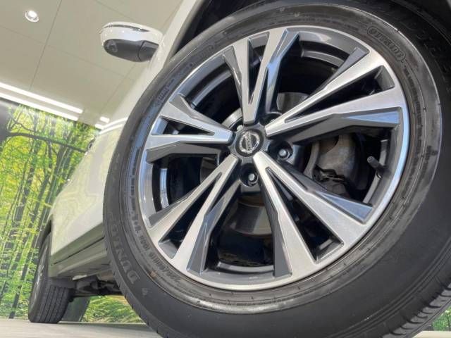 Nissan X-TRAIL 2018-08 188757-13