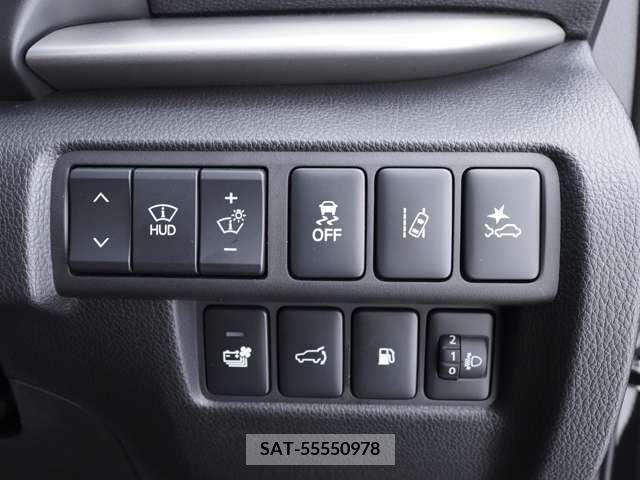 Mitsubishi ECLIPSE CROSS 2023-02 216492-11