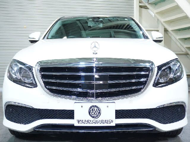 Mercedes Benz E-CLASS 2017-01 16621-9