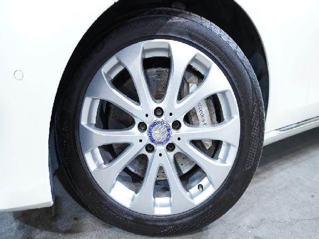 Mercedes Benz E-CLASS 2017-01 16621-7