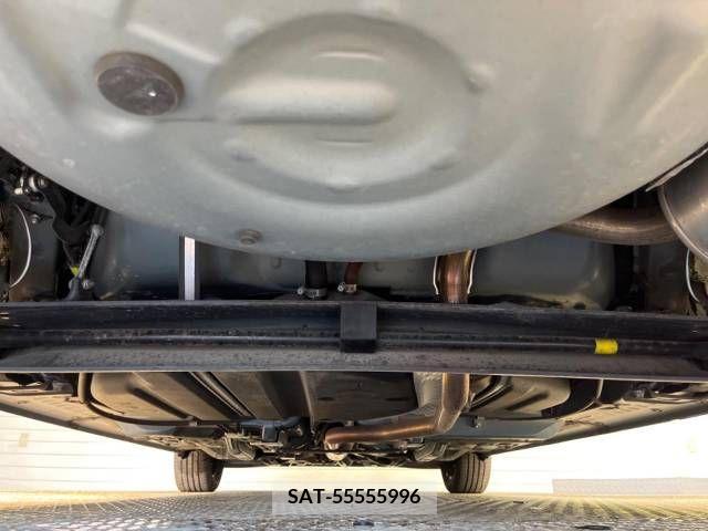 Toyota SIENTA 2018-10 368176-19