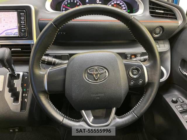Toyota SIENTA 2018-10 368176-11