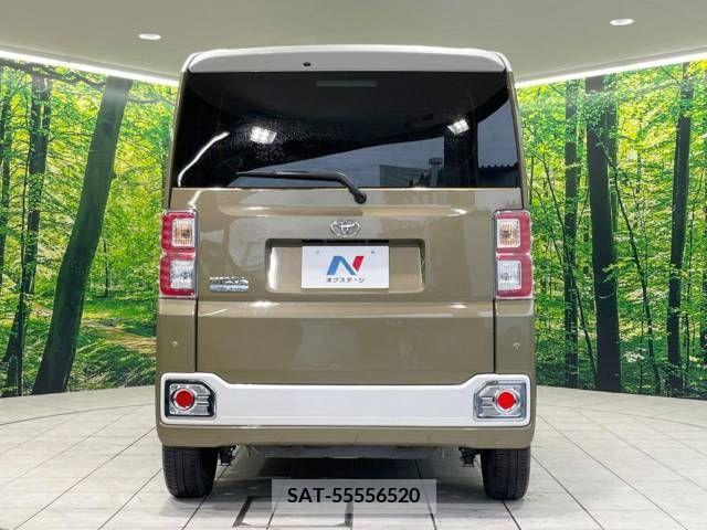 Toyota Pixis Mega 2018-01 338321-15