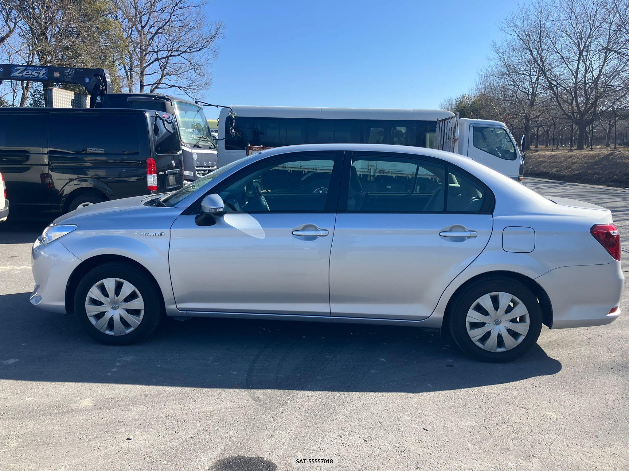 Toyota COROLLA AXIO 2017-01 257561-5