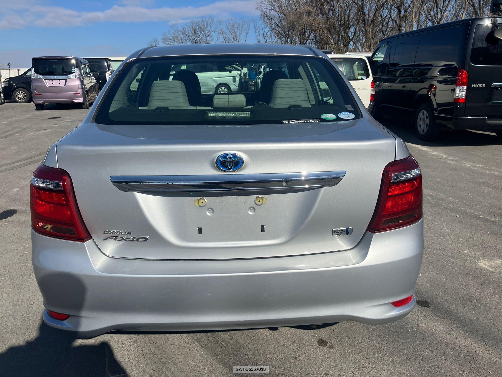 Toyota COROLLA AXIO 2017-01 257561-7