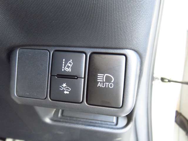 Toyota AQUA 2015-11 6246-14