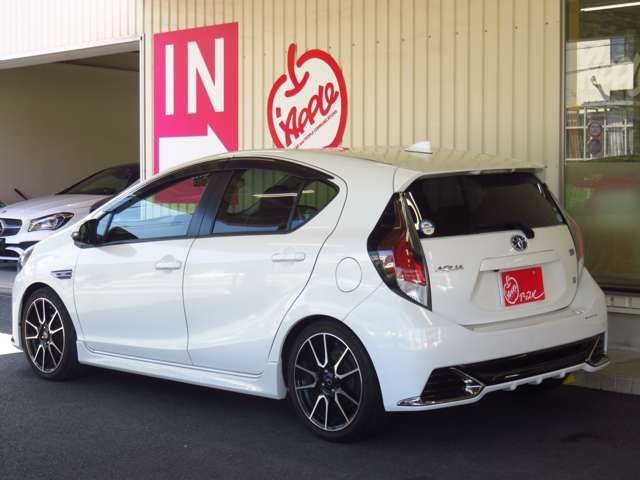 Toyota AQUA 2015-11 6246-1