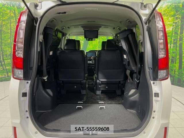 Toyota ESQUIRE 2016-12 380932-11