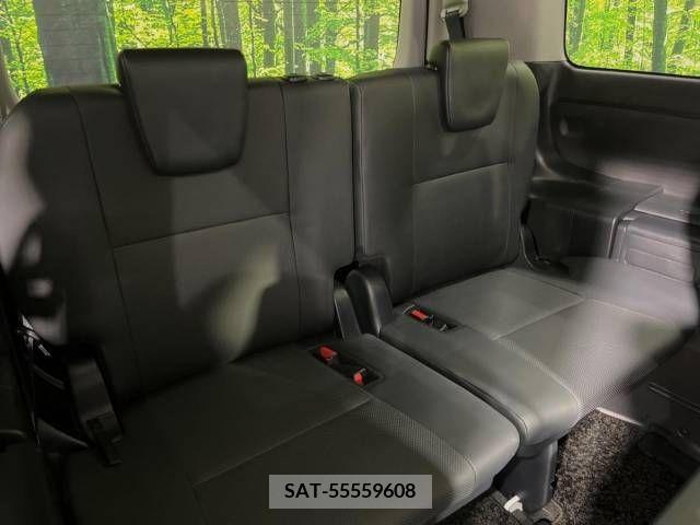 Toyota ESQUIRE 2016-12 380932-10